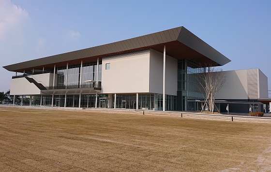 鳥取県立美術館