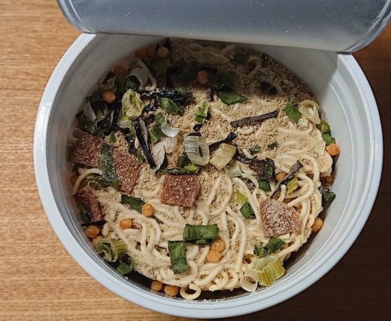 ホットエアー カップ麺 店舗 販売地域