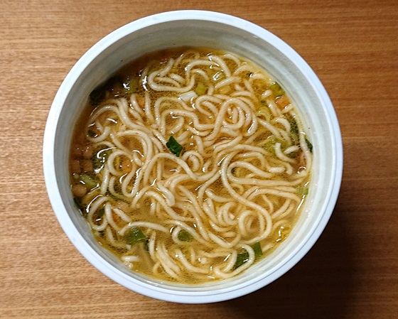 ホットエアー カップ麺 店舗 販売地域